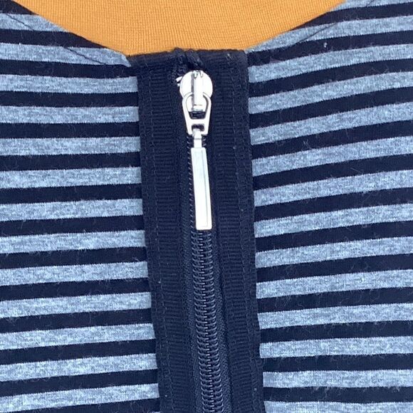 Canda tunic top letter graphic script medium.  0274 - Picture 7 of 10